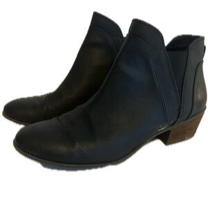 Sam Edelman Circus black ankle boots booties vegan leather size 7